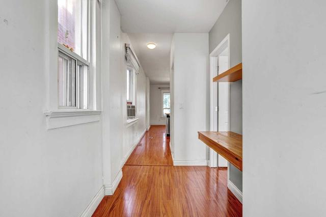 MAIN - 1301 Dupont St, House detached with 1 bedrooms, 1 bathrooms and 1 parking in Toronto ON | Image 2