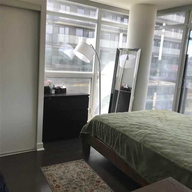 909 - 33 Singer Crt, Condo with 2 bedrooms, 2 bathrooms and 1 parking in North York ON | Image 15