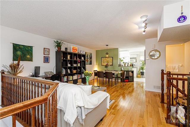 90 Briston Pvt, House attached with 2 bedrooms, 2 bathrooms and 1 parking in Ottawa ON | Image 5