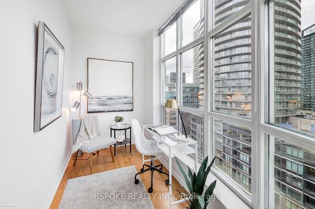 PH03 - 600 Queens Quay W, Condo with 1 bedrooms, 1 bathrooms and 1 parking in Toronto ON | Image 8