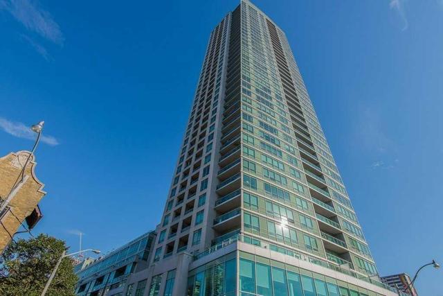 PH2 - 120 Homewood Ave, Condo with 2 bedrooms, 2 bathrooms and 2 parking in Toronto ON | Image 1