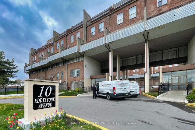255 - 10 Eddystone Ave, Townhouse with 3 bedrooms, 2 bathrooms and 1 parking in North York ON | Image 1
