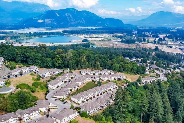 22 - 8590 Sunrise Dr, House attached with 4 bedrooms, 3 bathrooms and null parking in Chilliwack BC | Image 36
