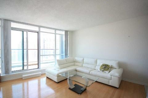 PH201 - 30 Harrison Garden Blvd, Condo with 2 bedrooms, 2 bathrooms and 2 parking in North York ON | Image 3