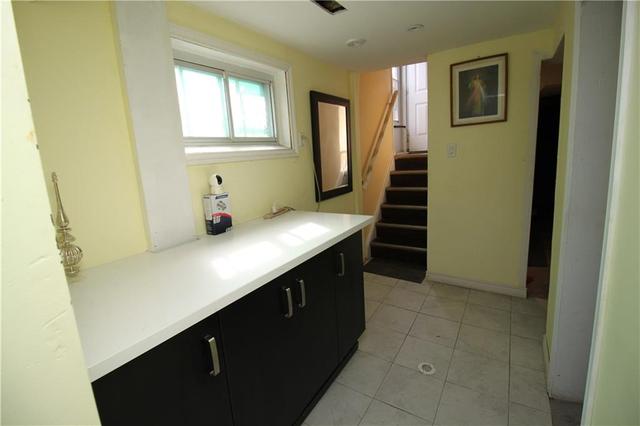 323 Tragina Ave N, House detached with 4 bedrooms, 2 bathrooms and 1 parking in Hamilton ON | Image 26
