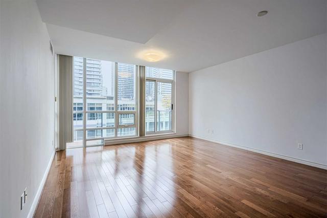 PH1 - 263 Wellington St W, Condo with 1 bedrooms, 1 bathrooms and 1 parking in Toronto ON | Image 25