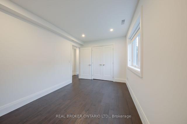 MAIN - 40 Brandon Ave, House detached with 2 bedrooms, 1 bathrooms and 0 parking in Toronto ON | Image 3