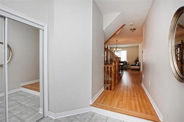 9 Hybrid St, House detached with 4 bedrooms, 3 bathrooms and 2 parking in Brampton ON | Image 3