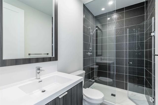 PH15 - 80 Vanauley St, Condo with 2 bedrooms, 3 bathrooms and 1 parking in Toronto ON | Image 4