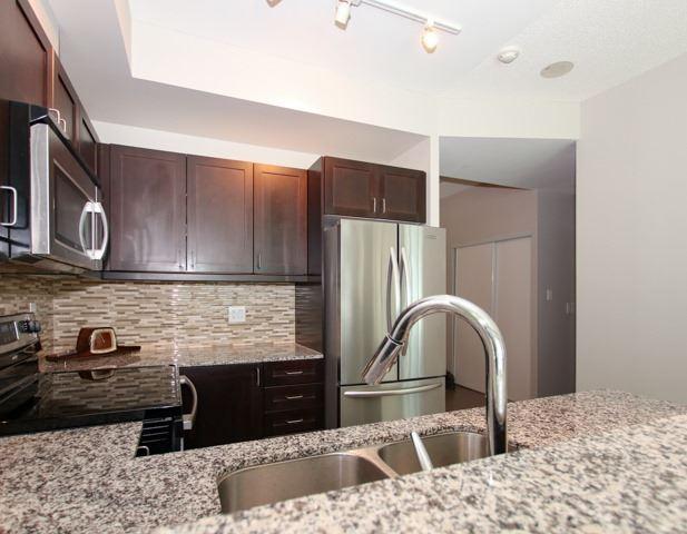 PH1609 - 1235 Bayly St, Condo with 1 bedrooms, 1 bathrooms and 1 parking in Pickering ON | Image 10