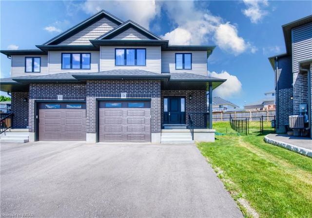 51 Crab Apple Crt, House semidetached with 3 bedrooms, 2 bathrooms and 3 parking in Wellesley ON | Image 1