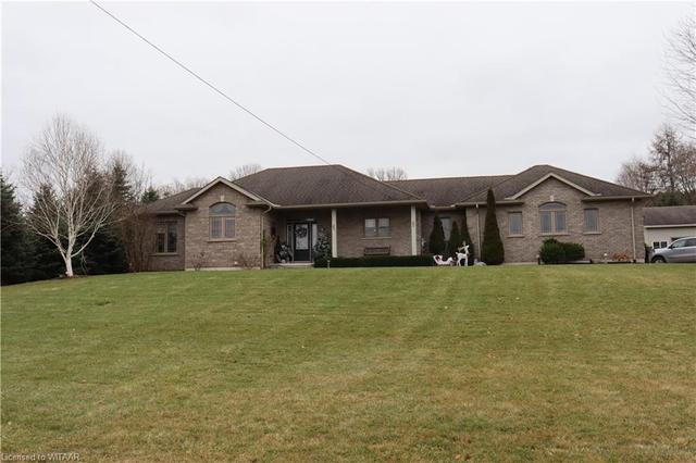 584736 Beachville Rd, House detached with 3 bedrooms, 3 bathrooms and 3 parking in Woodstock ON | Image 1
