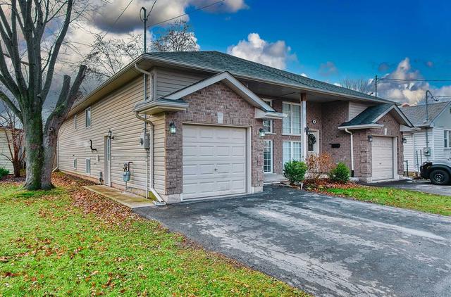 MAIN - 18 Rosedale Ave, House semidetached with 2 bedrooms, 1 bathrooms and 1 parking in Saint Catharines ON | Image 12