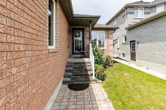 MAIN - 2123 Osbond Rd, House detached with 2 bedrooms, 2 bathrooms and 3 parking in Innisfil ON | Image 12