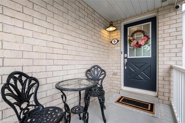 9 Hodge Lane, House detached with 4 bedrooms, 2 bathrooms and 3 parking in Brantford ON | Image 6