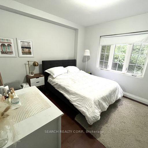 MAIN - 175 Marion St, House detached with 2 bedrooms, 2 bathrooms and 0 parking in Toronto ON | Image 14