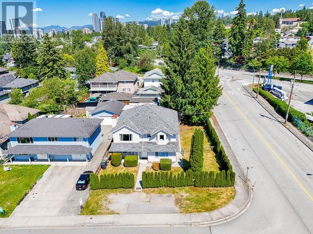 729 Henderson Ave, House detached with 7 bedrooms, 5 bathrooms and 4 parking in Coquitlam BC | Image 33