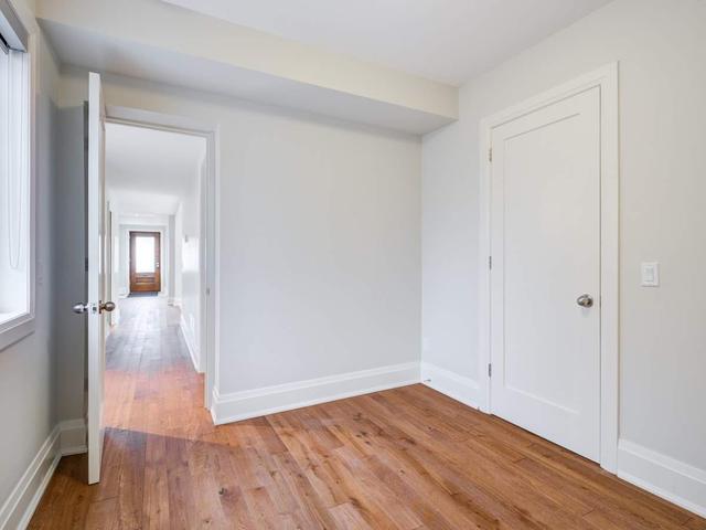 MAIN - 129 Hilton Ave, House detached with 2 bedrooms, 1 bathrooms and 1 parking in Toronto ON | Image 5