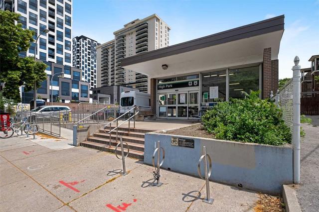 PH-1411 - 1830 Bloor St W, Condo with 1 bedrooms, 1 bathrooms and 1 parking in Toronto ON | Image 23