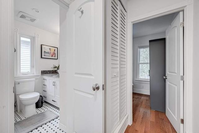MAIN - 165 Major St, House attached with 3 bedrooms, 1 bathrooms and 1 parking in Toronto ON | Image 19