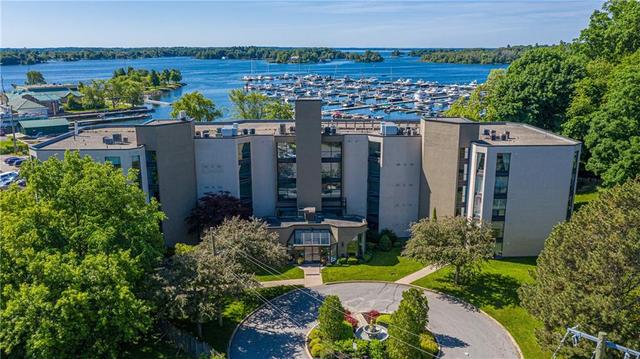 304 - 50 Market St, Condo with 2 bedrooms, 2 bathrooms and 2 parking in Gananoque ON | Image 1