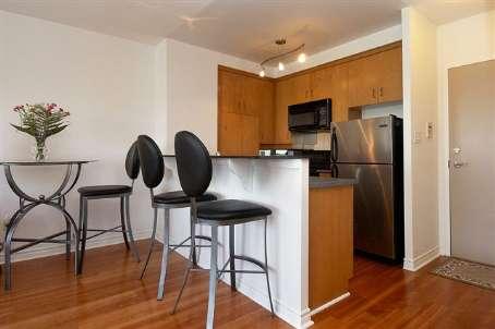 PH-17 - 2495 Dundas St W, Condo with 1 bedrooms, 1 bathrooms and 1 parking in Toronto ON | Image 4