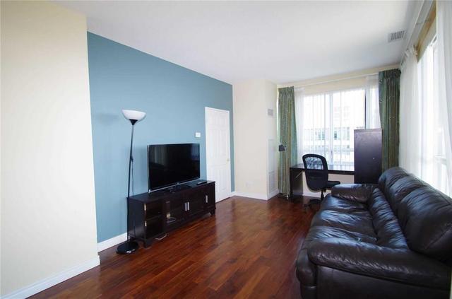 PH206 - 23 Hollywood Ave, Condo with 2 bedrooms, 2 bathrooms and 1 parking in North York ON | Image 17