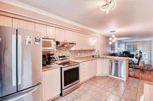 MAIN - 18 Rosedale Ave, House semidetached with 2 bedrooms, 1 bathrooms and 1 parking in Saint Catharines ON | Image 4