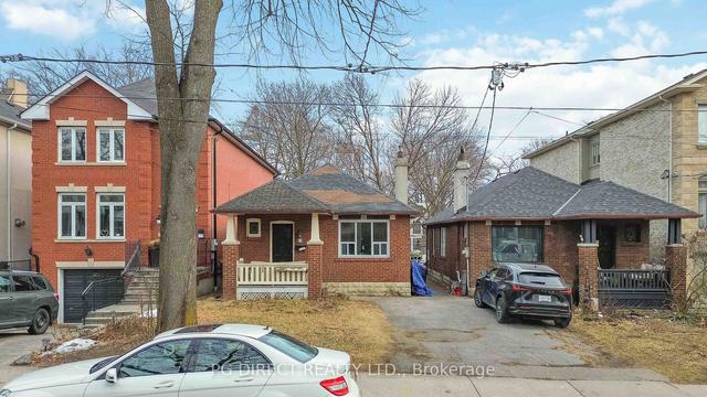 23 Hoyle Ave, House detached with 2 bedrooms, 1 bathrooms and 1 parking in Toronto ON | Image 1