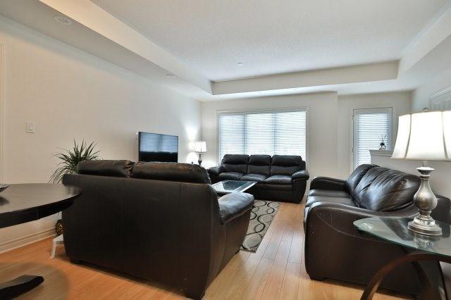 803 - 2420 Baronwood Dr, Townhouse with 2 bedrooms, 3 bathrooms and 1 parking in Oakville ON | Image 5