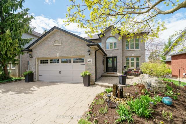 47 Richmond Cres, House detached with 3 bedrooms, 3 bathrooms and 5 parking in Stoney Creek ON | Image 1