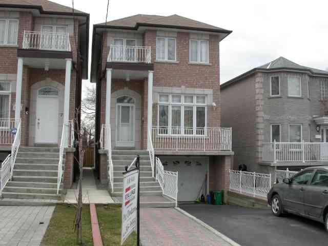 9 John Best Ave, House detached with 3 bedrooms, 4 bathrooms and 3 parking in North York ON | Image 1