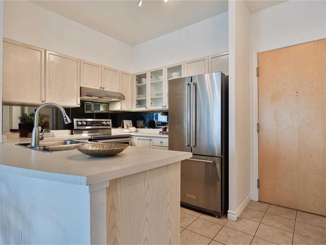 PH18 - 600 Queens Quay W, Condo with 1 bedrooms, 1 bathrooms and 1 parking in Toronto ON | Image 4