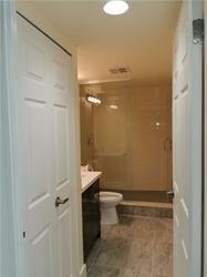 PH215 - 942 Yonge St, Condo with 1 bedrooms, 1 bathrooms and 1 parking in Toronto ON | Image 5