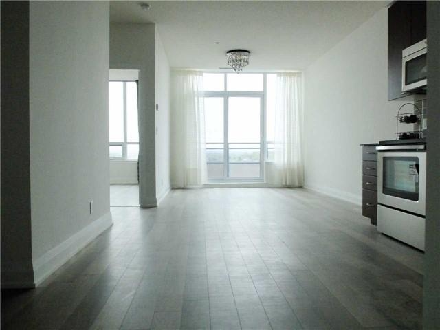 PH-17 - 376 Highway 7, Condo with 1 bedrooms, 1 bathrooms and 1 parking in Richmond Hill ON | Image 7