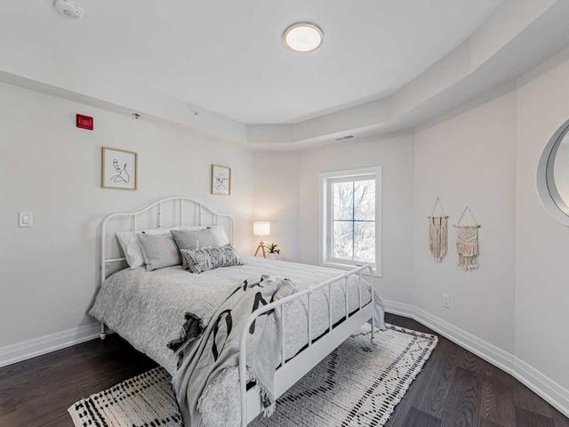 PH1 - 27 Somers Ave, Condo with 2 bedrooms, 1 bathrooms and 1 parking in East York ON | Image 20