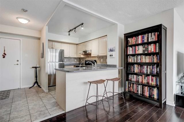 PH-14 - 300 Balliol St, Condo with 2 bedrooms, 2 bathrooms and 1 parking in Toronto ON | Image 13