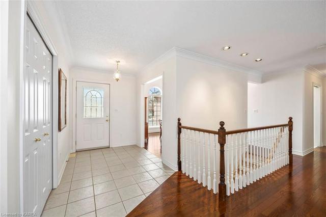 22 Kenwoods Cir, House detached with 4 bedrooms, 3 bathrooms and 4 parking in Kingston ON | Image 45
