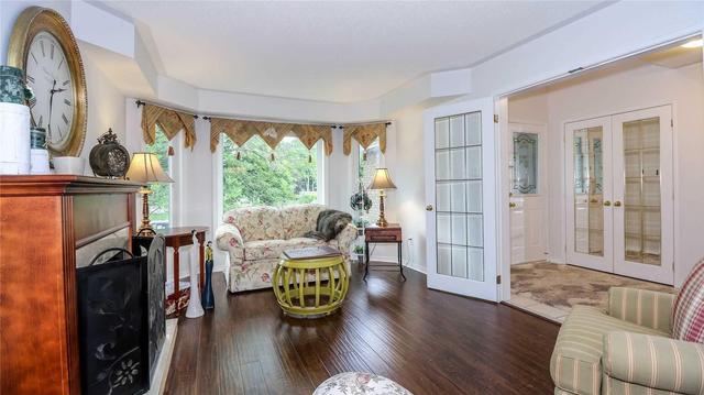 90 Brown St, House detached with 4 bedrooms, 3 bathrooms and 2 parking in Barrie ON | Image 6