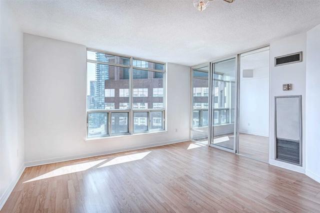 PH-209 - 942 Yonge St, Condo with 1 bedrooms, 1 bathrooms and 1 parking in Toronto ON | Image 12