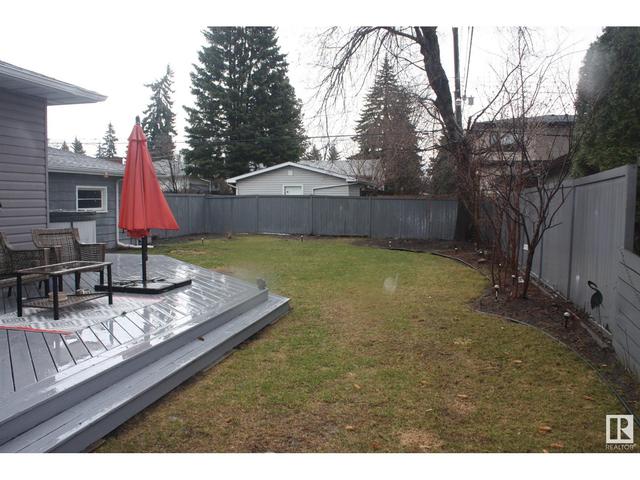 8819 143 St Nw, House detached with 4 bedrooms, 2 bathrooms and 4 parking in Edmonton AB | Image 47