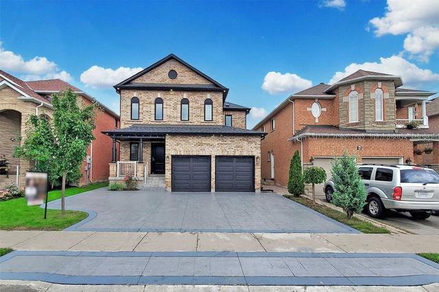 MAIN - 10 Purcell Cres, House detached with 4 bedrooms, 3 bathrooms and 4 parking in Maple ON | Image 1