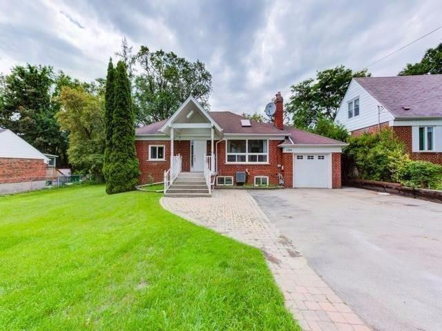 MAIN - 1366 Applewood Rd, House detached with 3 bedrooms, 1 bathrooms and 5 parking in Mississauga ON | Image 9