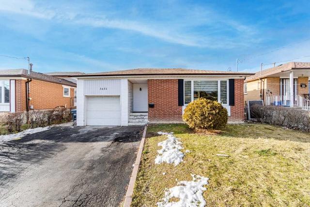 MAIN - 3651 Crabtree Cres, House detached with 4 bedrooms, 2 bathrooms and 2 parking in Mississauga ON | Image 12