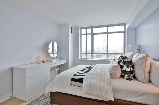 PH13 - 80 Mill St, Condo with 2 bedrooms, 2 bathrooms and 1 parking in Toronto ON | Image 25