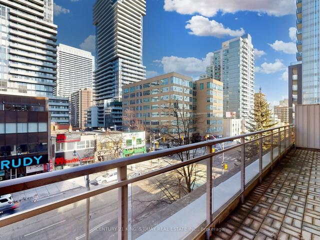 403 - 123 Eglinton Ave E, Condo with 2 bedrooms, 2 bathrooms and 1 parking in Toronto ON | Image 22