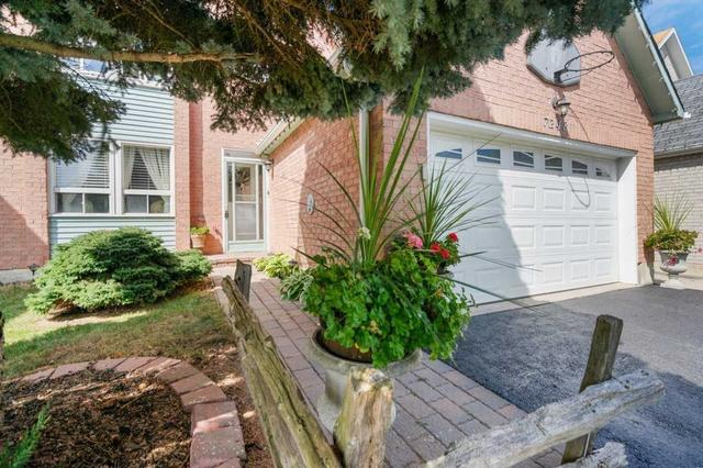 7248 Danton Promenade, House detached with 4 bedrooms, 3 bathrooms and 4 parking in Mississauga ON | Image 12
