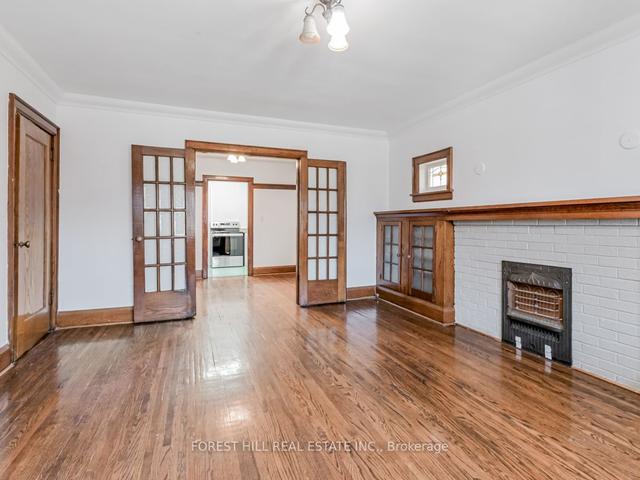 MAIN - 27 Scarboro Beach Blvd, House semidetached with 2 bedrooms, 1 bathrooms and 0 parking in Toronto ON | Image 25