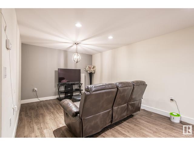 8819 143 St Nw, House detached with 4 bedrooms, 2 bathrooms and 4 parking in Edmonton AB | Image 30