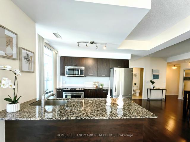 3105 - 832 Bay St, Condo with 2 bedrooms, 2 bathrooms and 1 parking in Toronto ON | Image 19